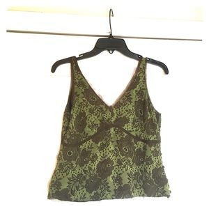 Old Navy green floral top size small